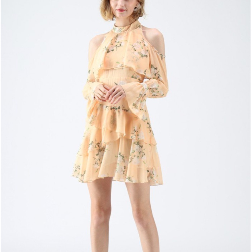 BRAND NEW Tied Floral Dress